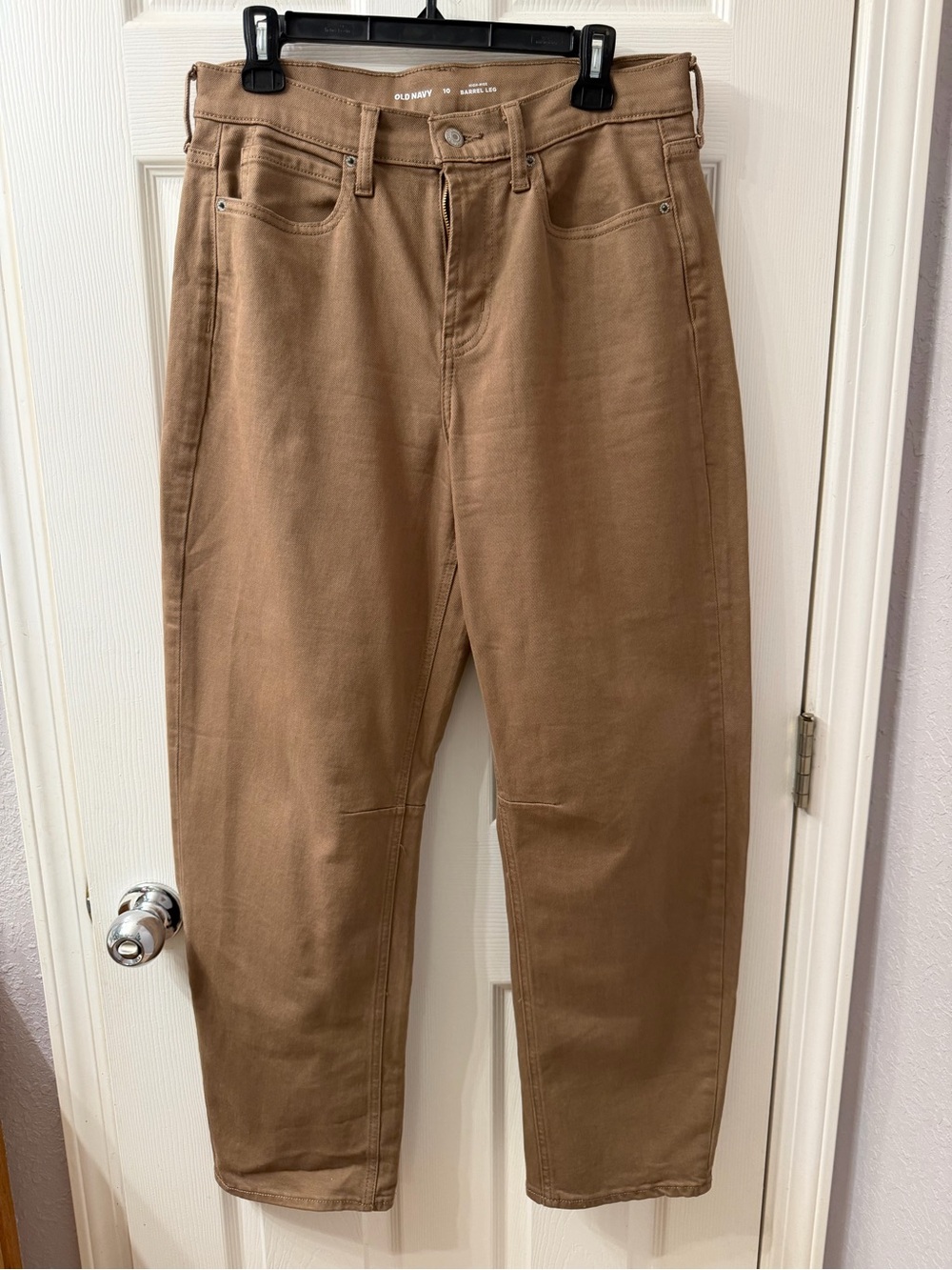 Old Navy Barrel Leg Jeans High-Rise Brown Jeans women’s size 10